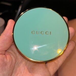 Gucci bronzing powder 🩵🩵🩵🩵